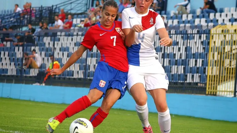 Como ingressar em um time de futebol feminino?