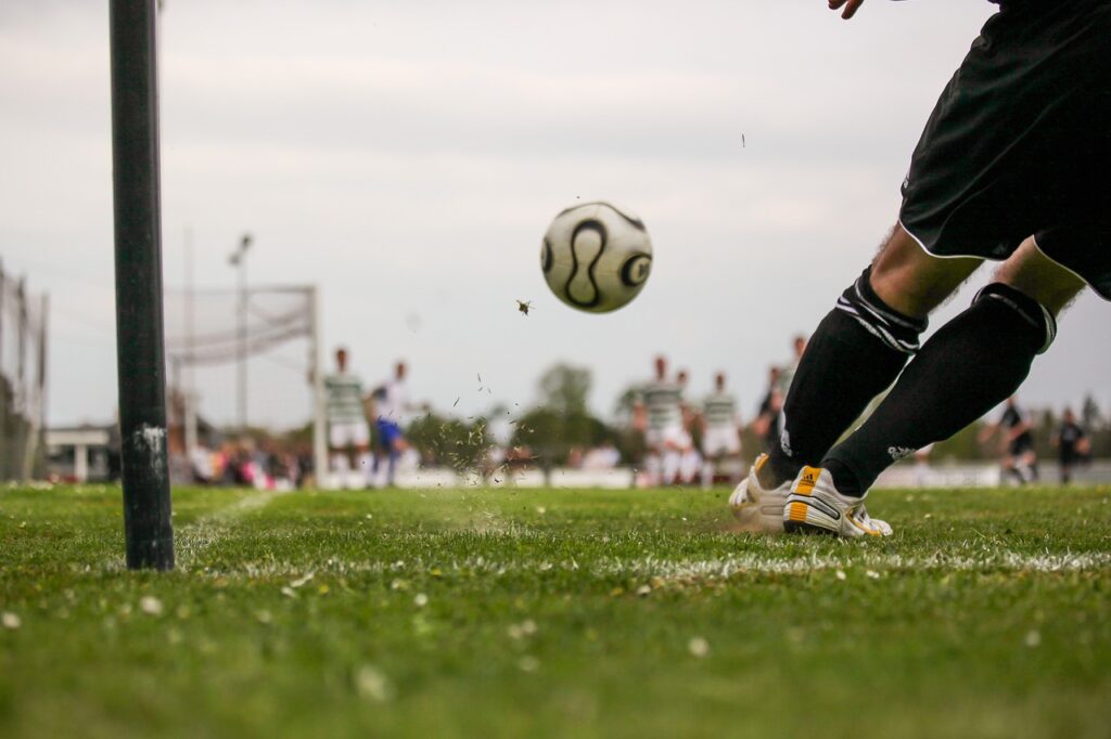 Qual o jogador com mais assistências na história do futebol?